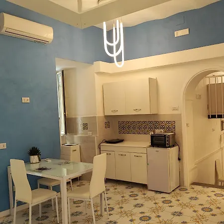 A Casa Di Aurelio - Dimore Partenopee Naples Exterior photo