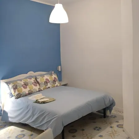 A Casa Di Aurelio - Dimore Partenopee Naples Exterior photo